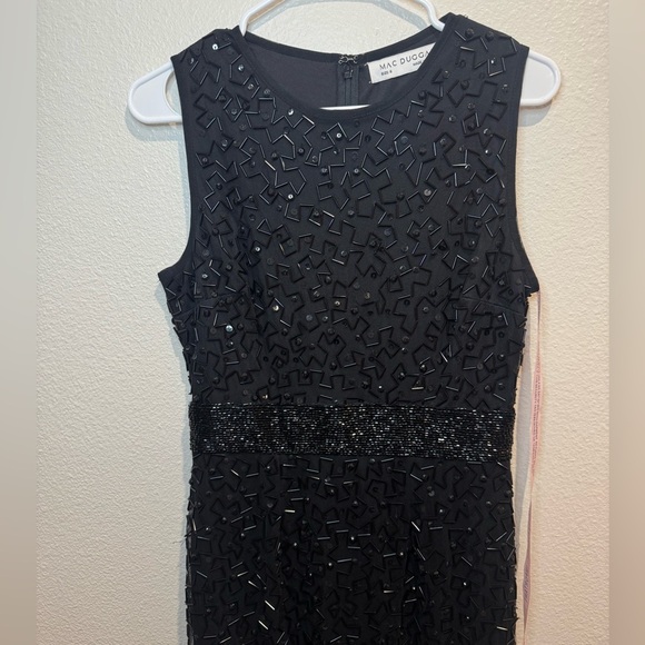 NWOT Mac Duggal Geometric Embellished Sleeveless A Line Black Dress Size 6 #8210 - Picture 6 of 12